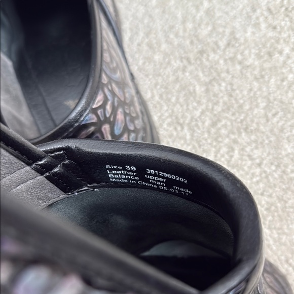 Dansko Clogs - Picture 7 of 7